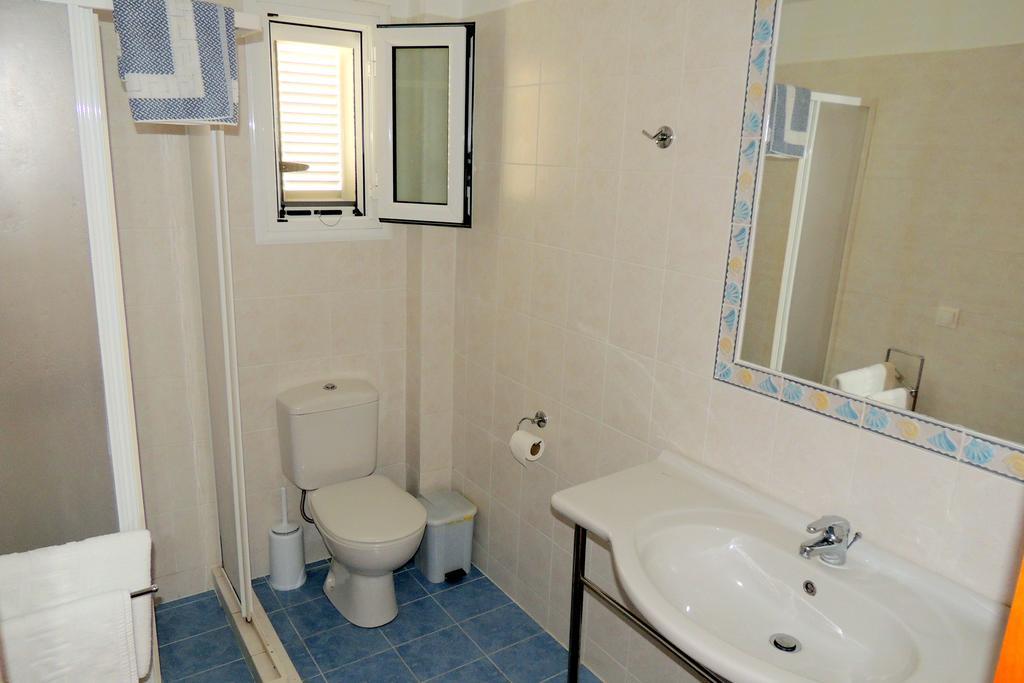 Apartamento Studio Kamelia Finikounta Habitación foto